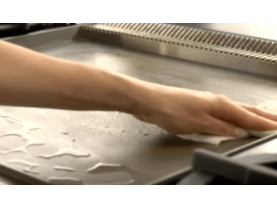 How To Clean a Griddle?