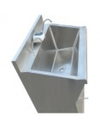 Commercial Stainless Steel Double Scrub Sink with Mirrors, Pedal Controls & Dual Faucets 1200x600x1800mm | TurcoBazaar YYKY1261