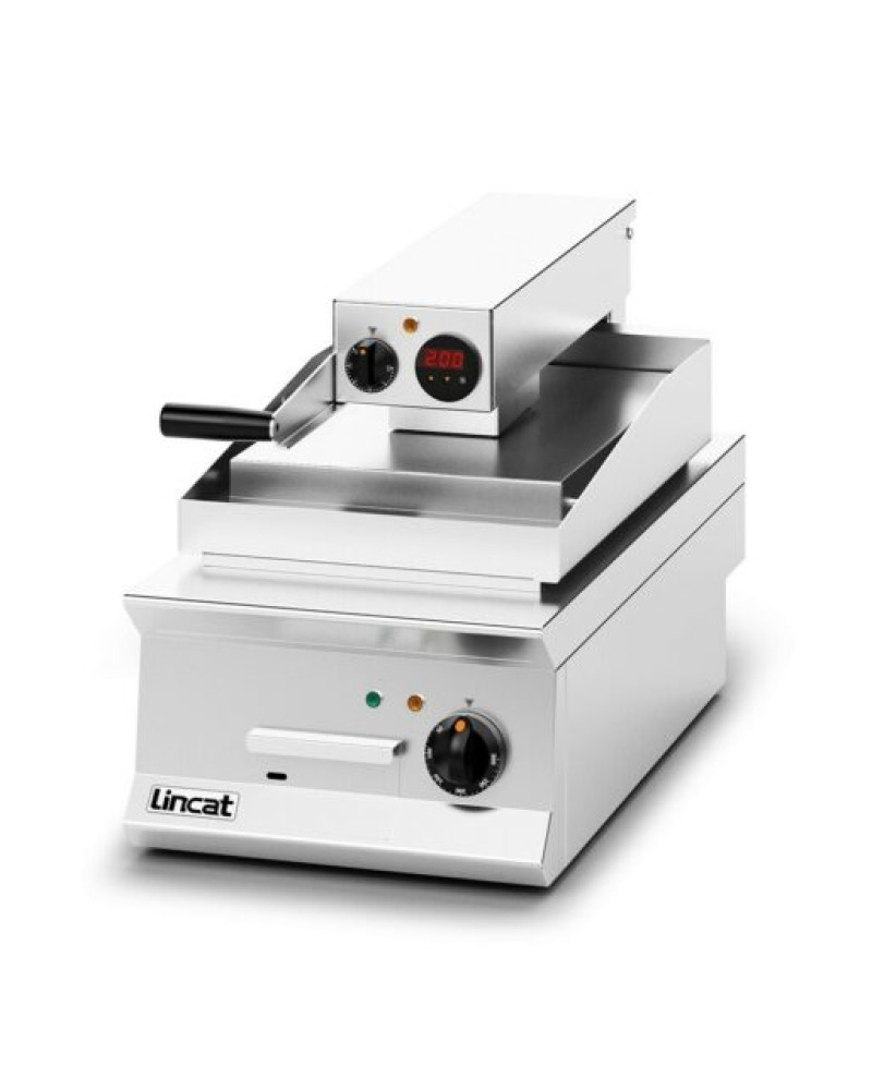 OE8211 - Lincat Opus 800 Electric Counter-top Clam Griddle - Flat Upper Plate - W 400 mm - 8.6 kW