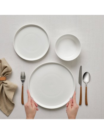 Karaca Salvare 18-Piece Bone China Dinner Set for 6 People, White