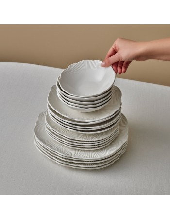 Karaca Bloom 24-Piece Bone China Dinner Set for 6 People, White Karaca Bloom 24-Piece Bone China Dinner Set for 6 People, White