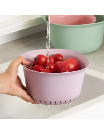 Karaca 4 Piece Multi Purpose Mixing Bowls, Colander and Citrus Squeezer Set, Multi