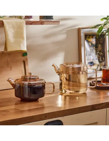 Karaca Flat Borosilicate Glass Teapot, Amber